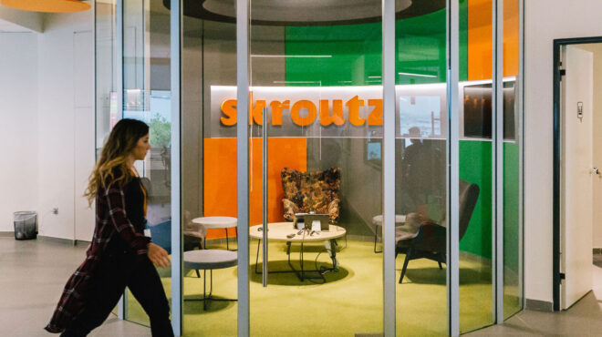 skroutz-10-000-παραγγελίες-στο-εξωτερικό-μέσα-στο-562906387