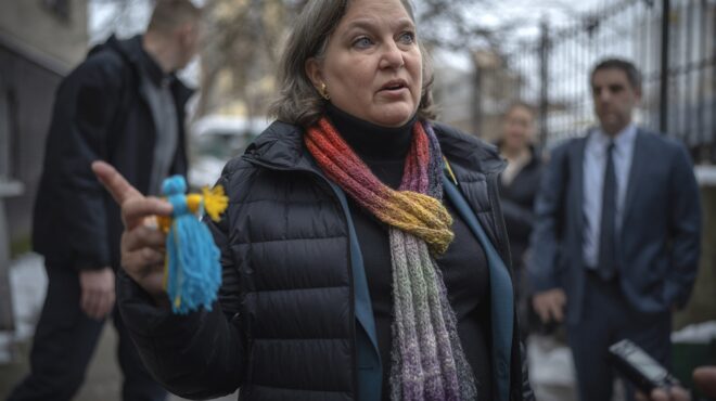 και-τώρα-τι-θα-κάνουμε-με-τους-s-400-562864345