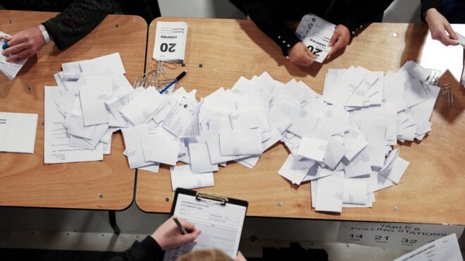 βρετανία-διπλή-ήττα-των-τόρις-σε-αναπλ-562886680