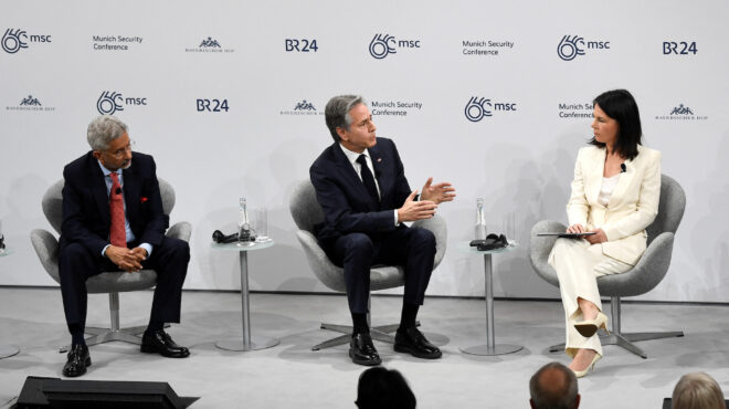 μεσανατολικό-υπέρ-της-λύσης-των-δύο-κρ-562890067