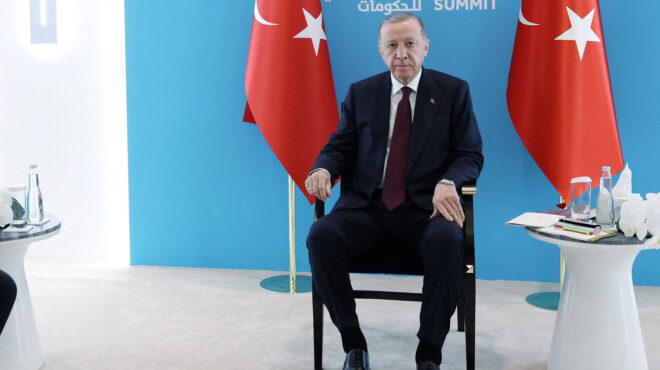 dw-το-μαχητικό-κααν-στην-προεκλογική-φα-562902385