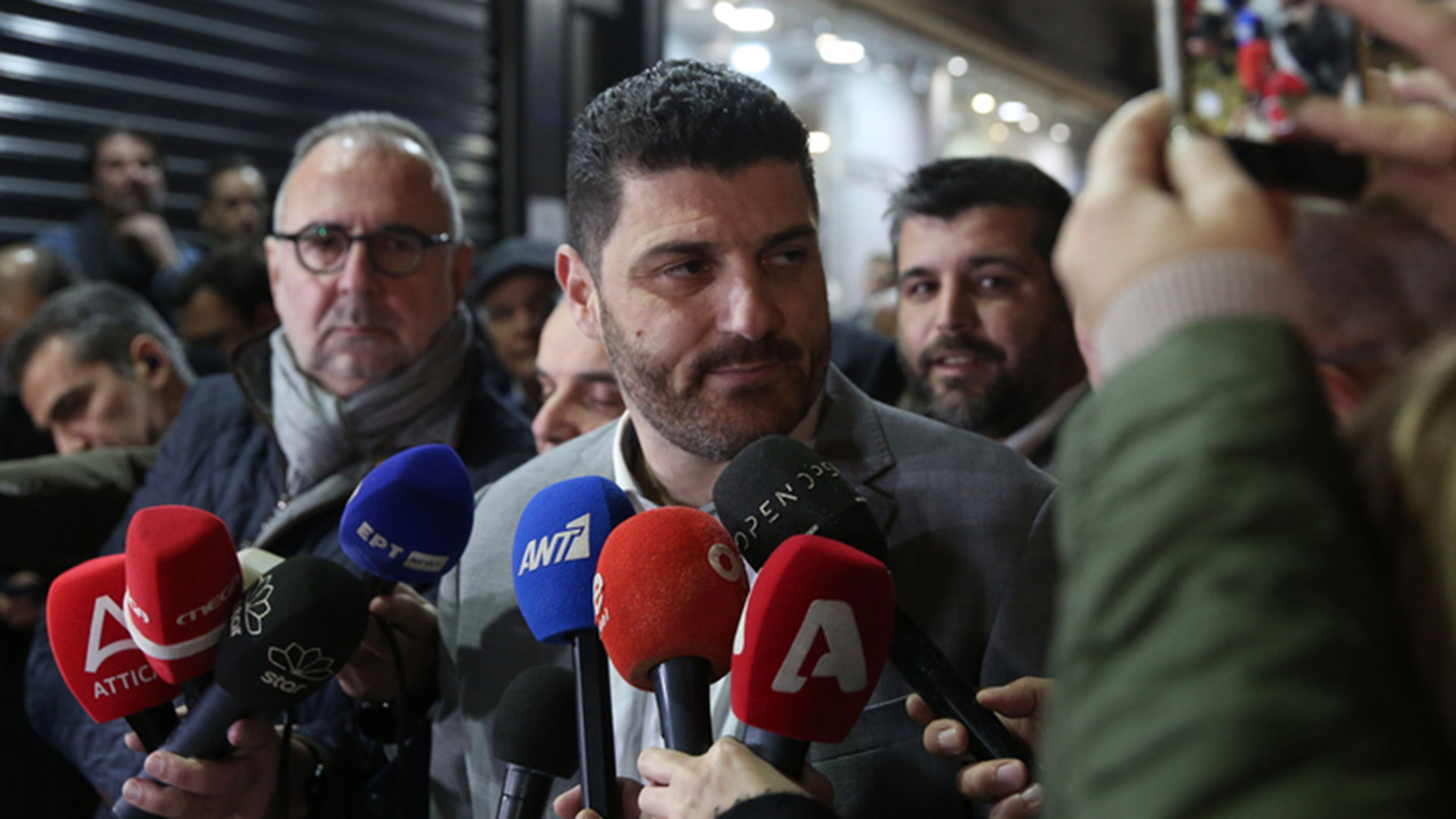 Εκδήλωση «Απέναντι στην κυριαρχία Μητσοτάκη, ποιος;» – Η «έκπληξη» Κασσελάκη-6