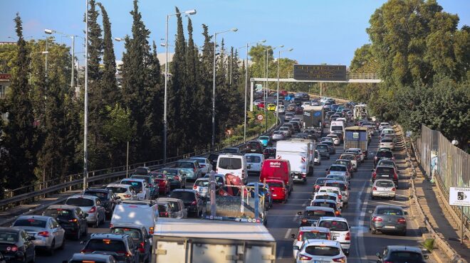 παθαίνοντας-κρίση-πανικού-μέσα-στο-όχ-562868596