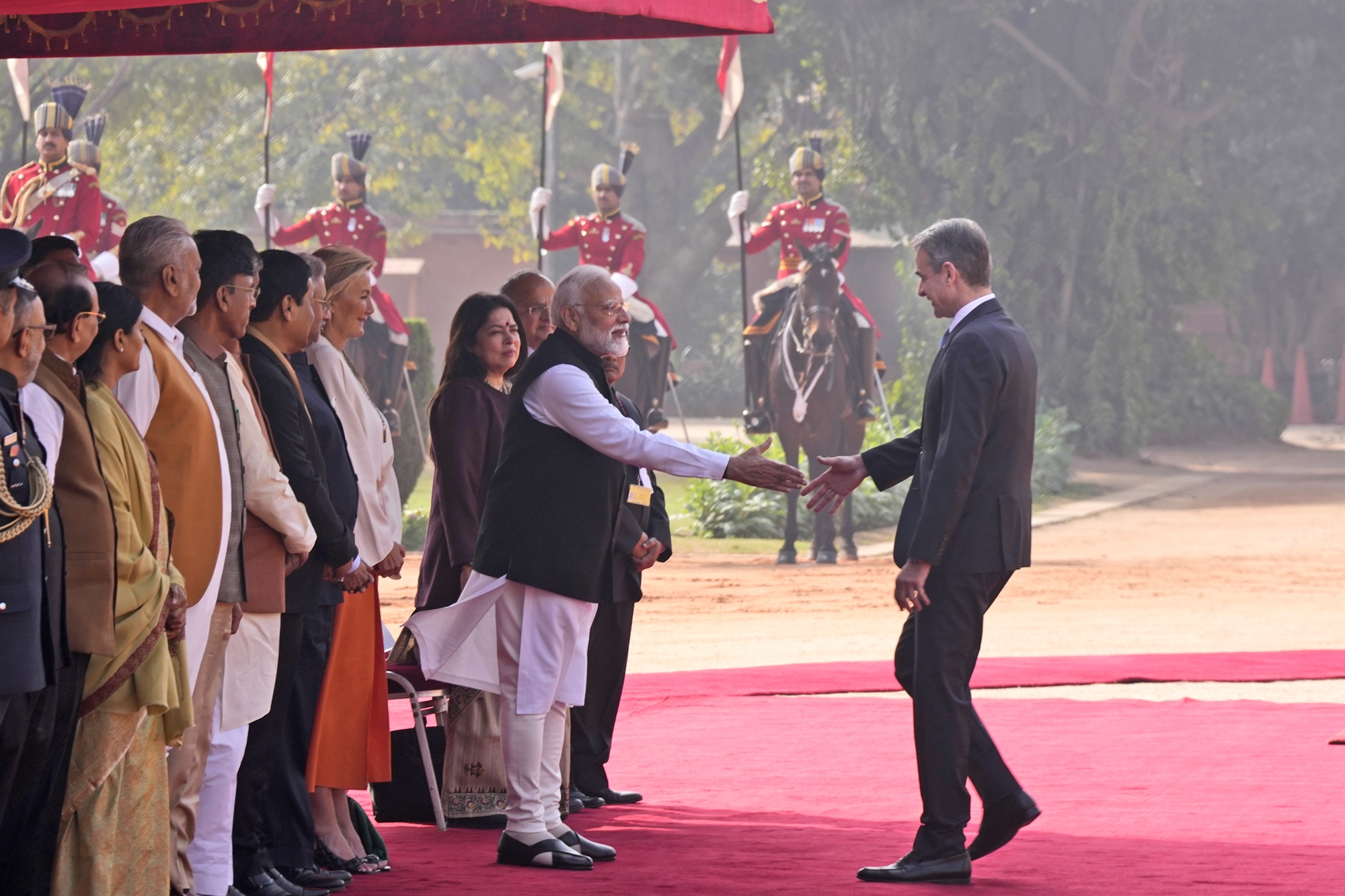 Μόντι: Συνεργασία με νέες ευκαιρίες-1