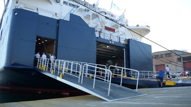 ακτοπλοΐα-στην-τελική-ευθεία-ο-διαγων-562863292