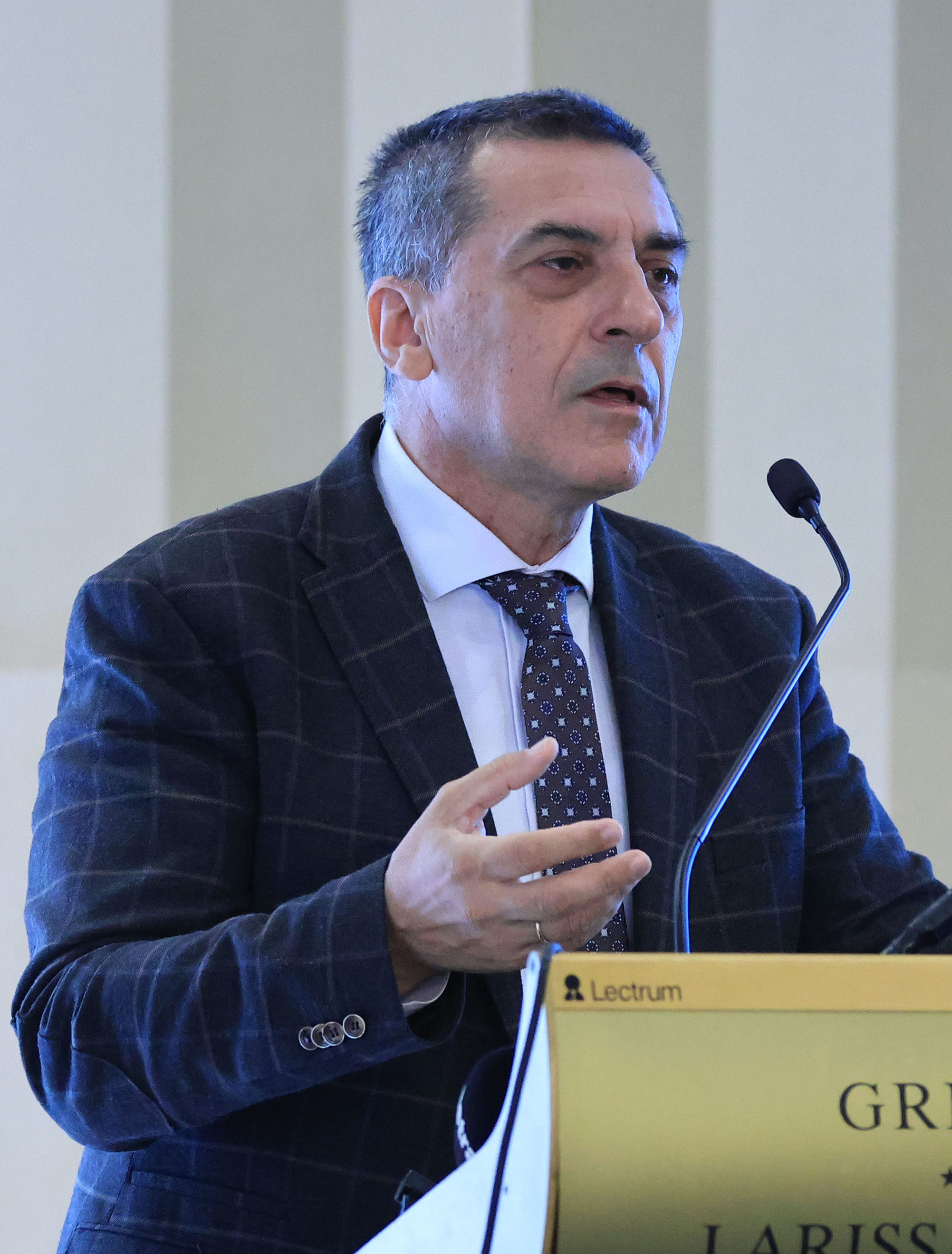 «Ακόμα ψάχνω τις μελέτες για τα αντιπλημμυρικά»-3