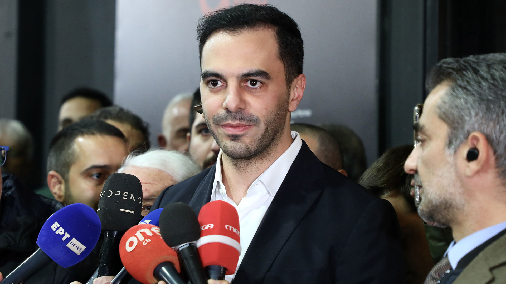 Εκδήλωση «Απέναντι στην κυριαρχία Μητσοτάκη, ποιος;» – Η «έκπληξη» Κασσελάκη-4