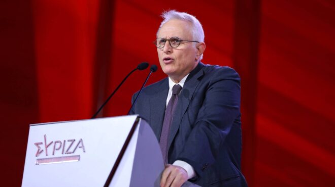 συνέδριο-συριζα-ενταση-με-γιουχαΐσμα-562901596