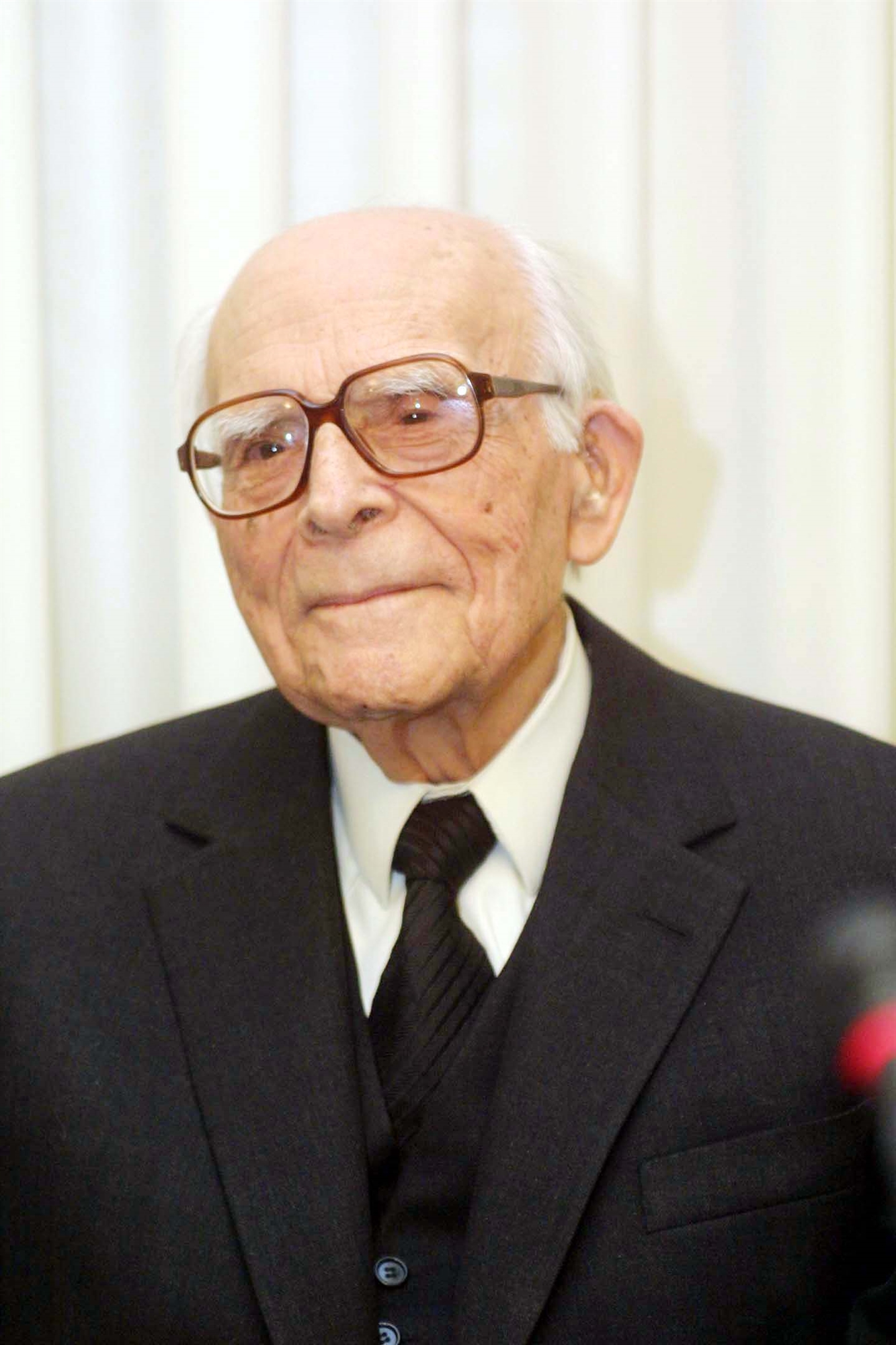 Βαθιά τομή στην ελληνική γλώσσα-1