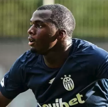 ανδρέας-τετέι-νέφη-562882351