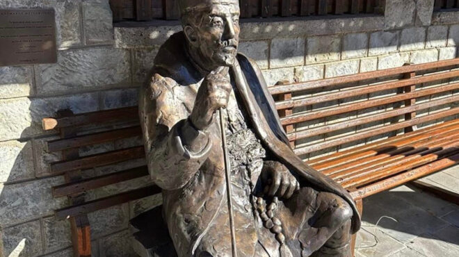 oι-κυψέλες-που-μοιάζουν-με-κάλπες-και-ο-viral-562874935