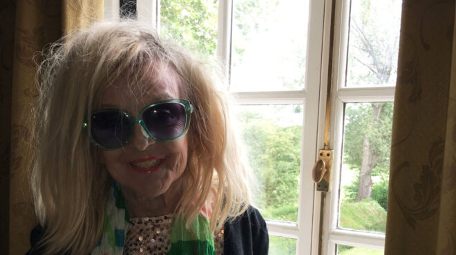 ανι-νάιτινγκεϊλ-μια-ζωή-στον-ρυθμό-της-562877689