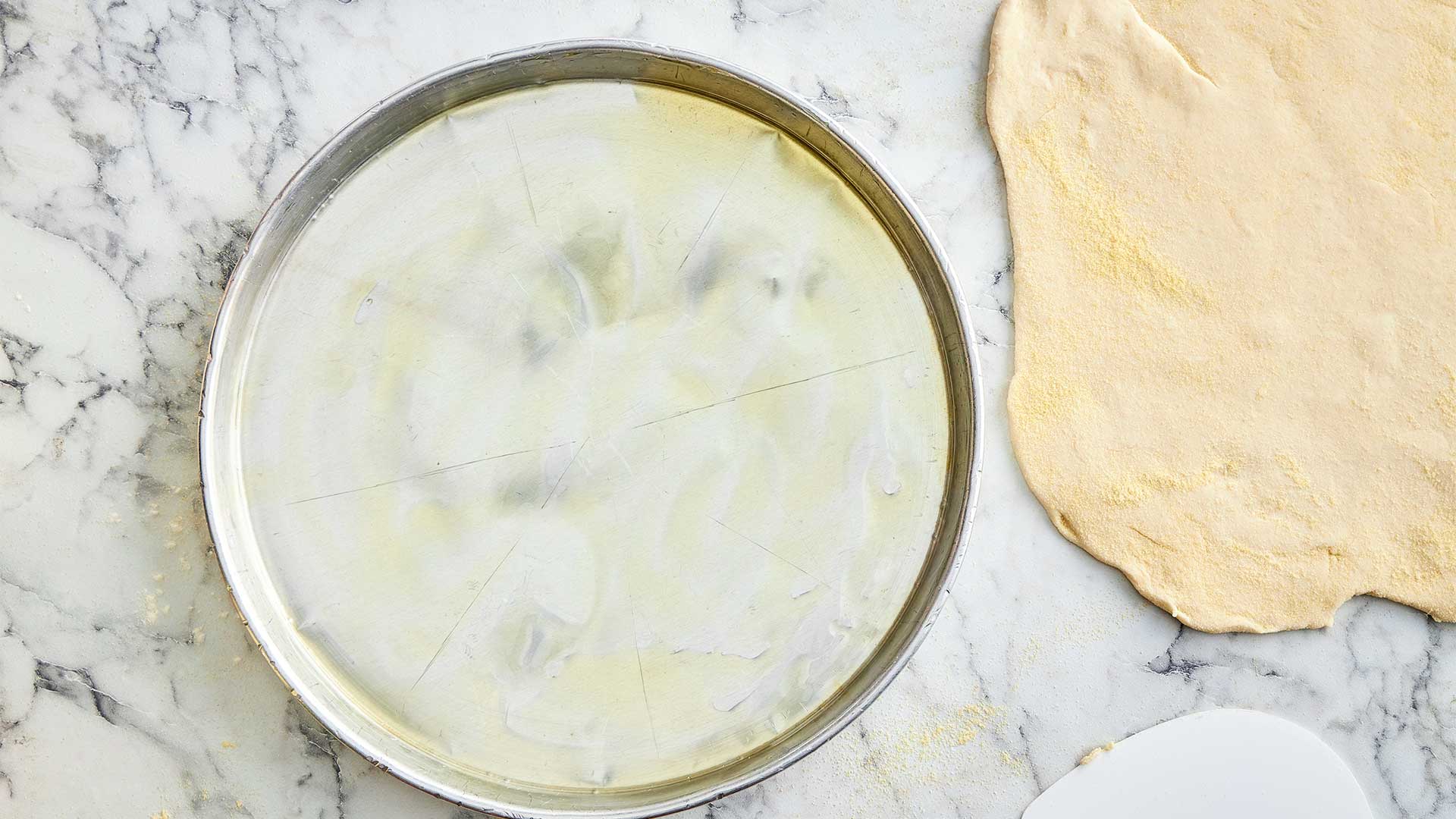 Η απόλυτη ζύμη για πίτσα μόνο με 2 υλικά, βήμα βήμα-6