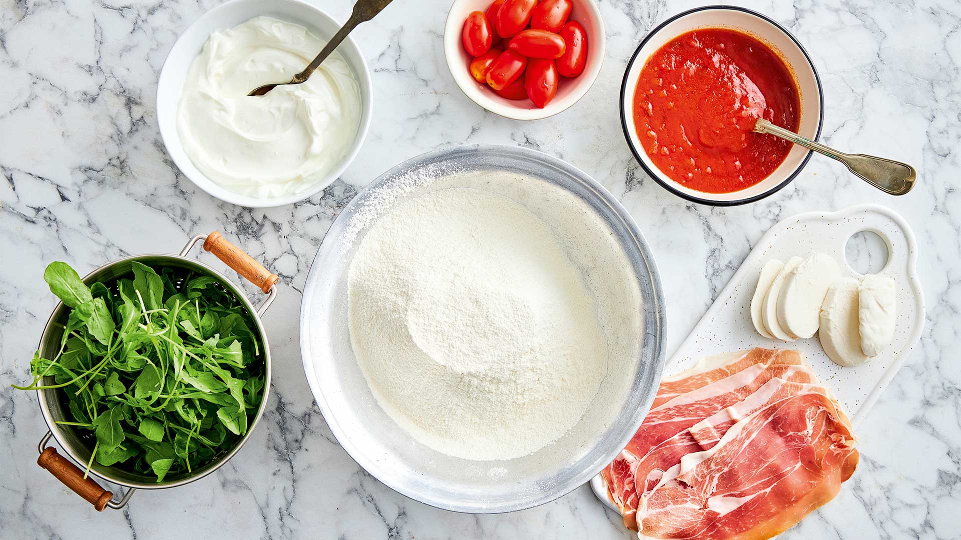 Η απόλυτη ζύμη για πίτσα μόνο με 2 υλικά, βήμα βήμα-10