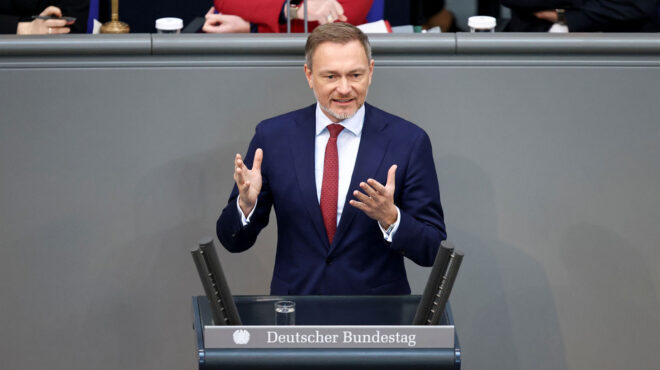 στο-τραπέζι-έκδοση-ευρωπαϊκού-ομολόγ-562892593