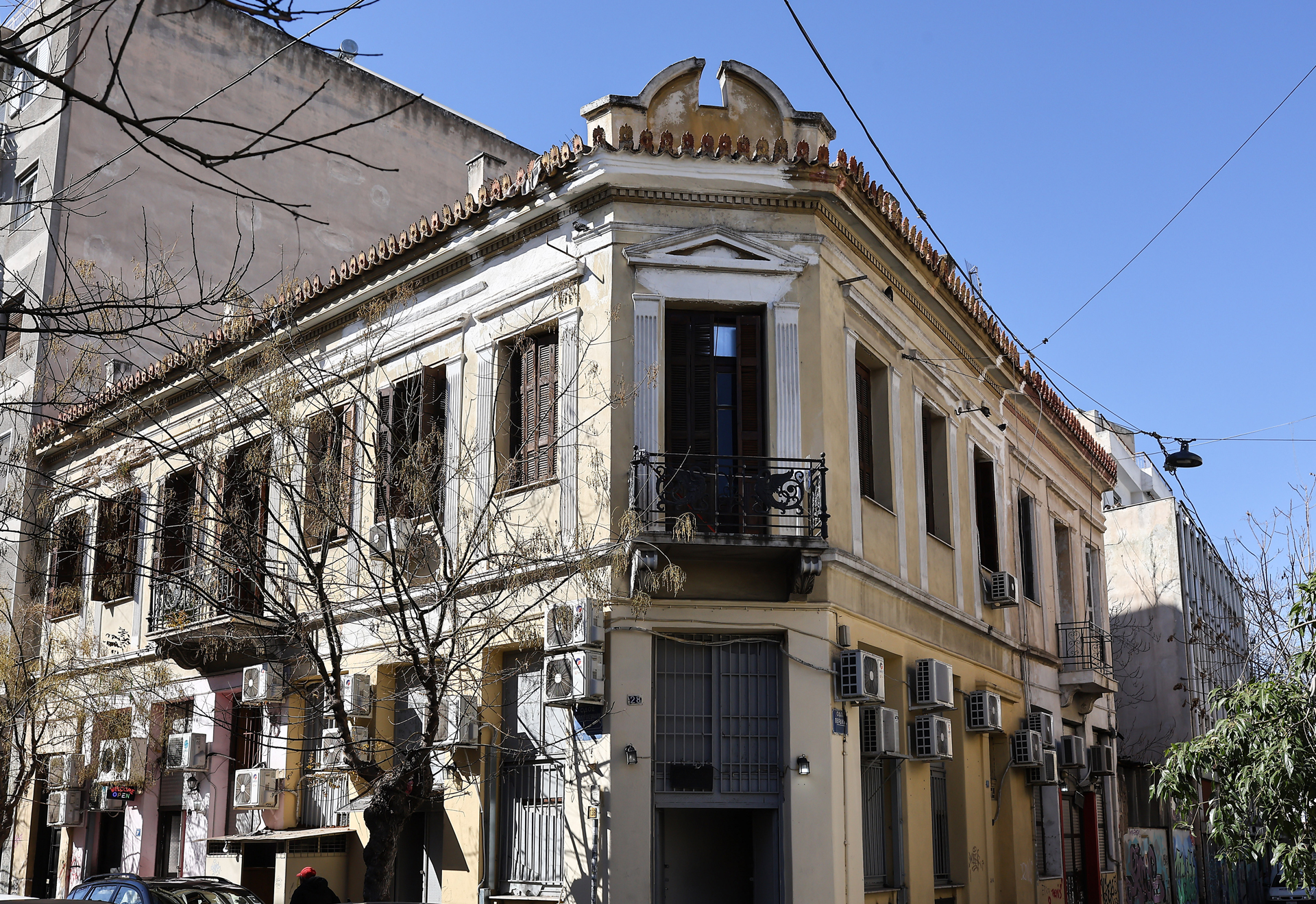 «Στο Μεταξουργείο είναι δύσκολο  να βρεις κάτι “κανονικό”»-10