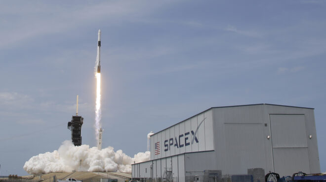 spacex-τα-απόρρητα-deals-με-τις-αμερικανικές-στρ-562893397
