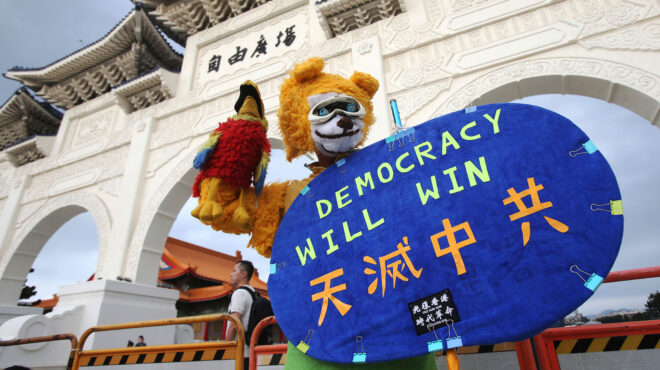 φιλελεύθερη-δημοκρατία-ψηφίζουν-οι-π-562908595