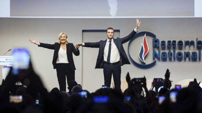 δημοσκόπηση-η-γαλλική-ακροδεξιά-οδεύ-562879561