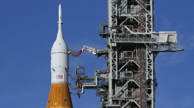 ο-χρόνος-κυλά-πιο-γρήγορα-στο-φεγγάρ-562901629