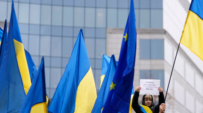 η-οικονομική-βοήθεια-της-ε-ε-προς-την-ο-562896640