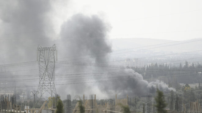 συρία-εκρήξεις-στη-δαμασκό-καταρρ-562907464