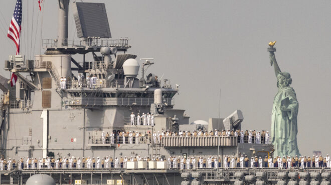 νατοϊκές-οι-μισές-αμυντικές-δαπάνες-562881568