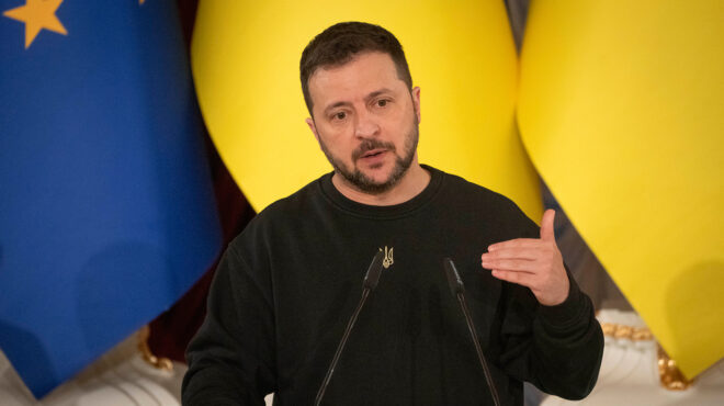 ουκρανία-ο-ζελένσκι-ζητεί-να-παραδοθο-562872451