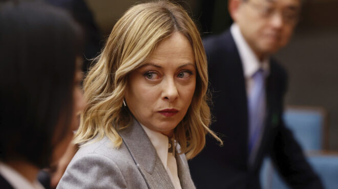 τζόρτζια-μελόνι-για-ναβάλνι-προειδο-562887535