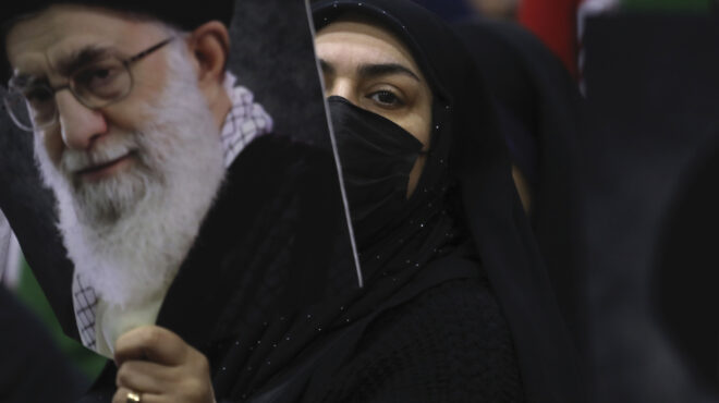 ιράν-αλλαγή-φρουράς-αλλά-όχι-πολιτικ-562907347