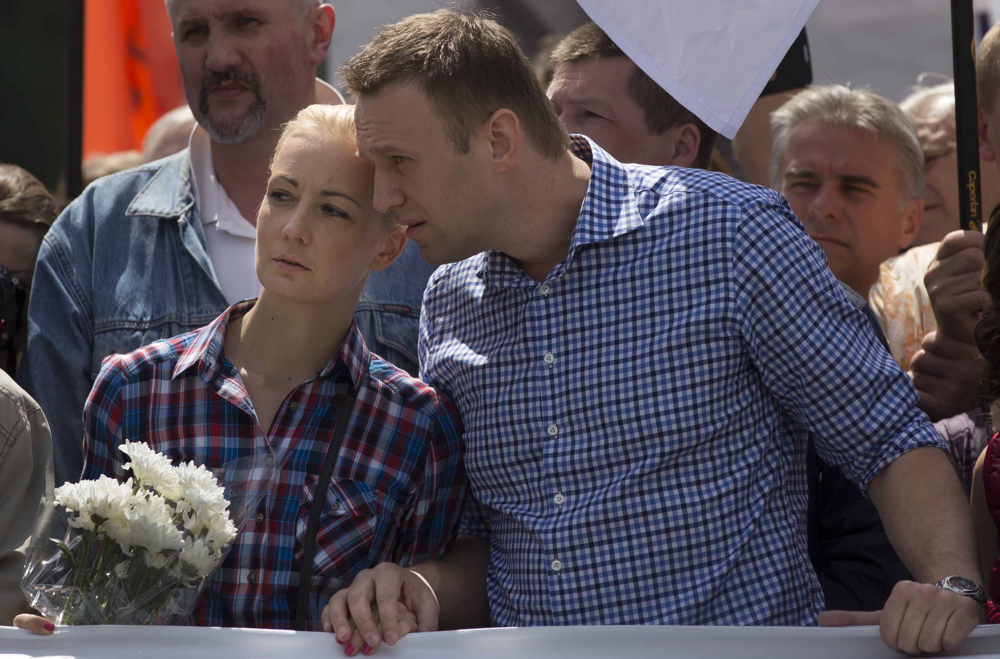 «Αν φοβόμουν, θα ήταν δύσκολο να είμαι μαζί του» – Η ιστορία της Γιούλια Ναβάλναγια-2