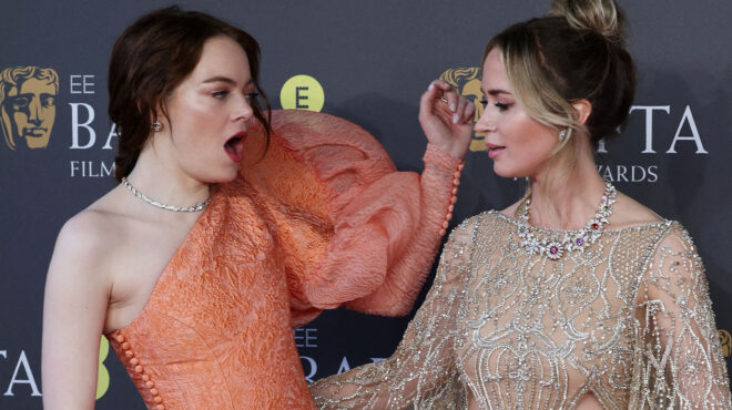 στο-κόκκινο-χαλί-των-bafta-νικητής-το-ροδ-562890805