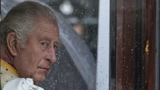 βασιλιάς-κάρολος-μουδιασμένη-η-βρετα-562868503