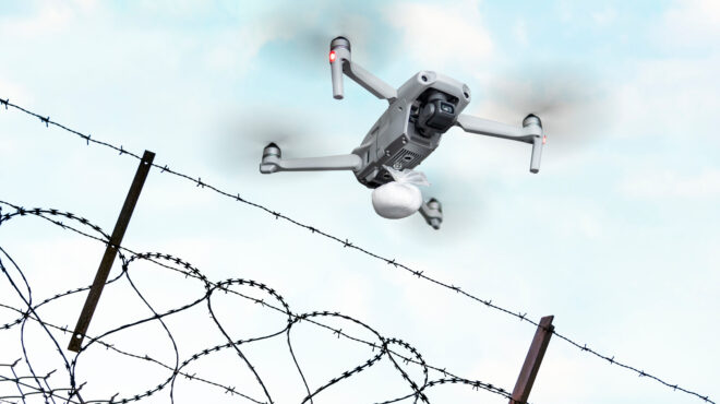 ιταλία-παρέδιδαν-κινητά-και-ναρκωτικ-562862869