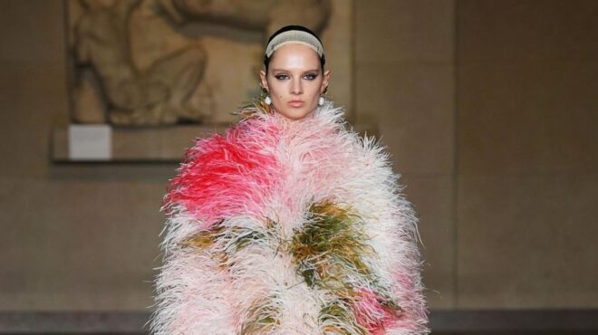 τα-γλυπτά-έγιναν-διακοσμητικά-στοιχ-562890316