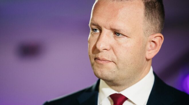 εσθονία-σύλληψη-10-υπόπτων-για-επιθέσει-562894546