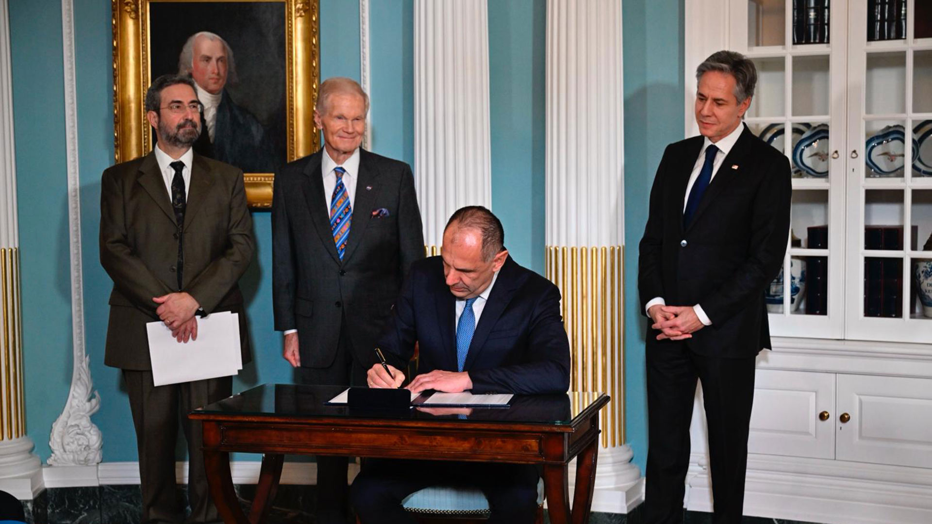 Γ. Γεραπετρίτης: Η απόκτηση των F-35 αποδεικνύει το βάθος των σχέσεων Ελλάδας – ΗΠΑ-1