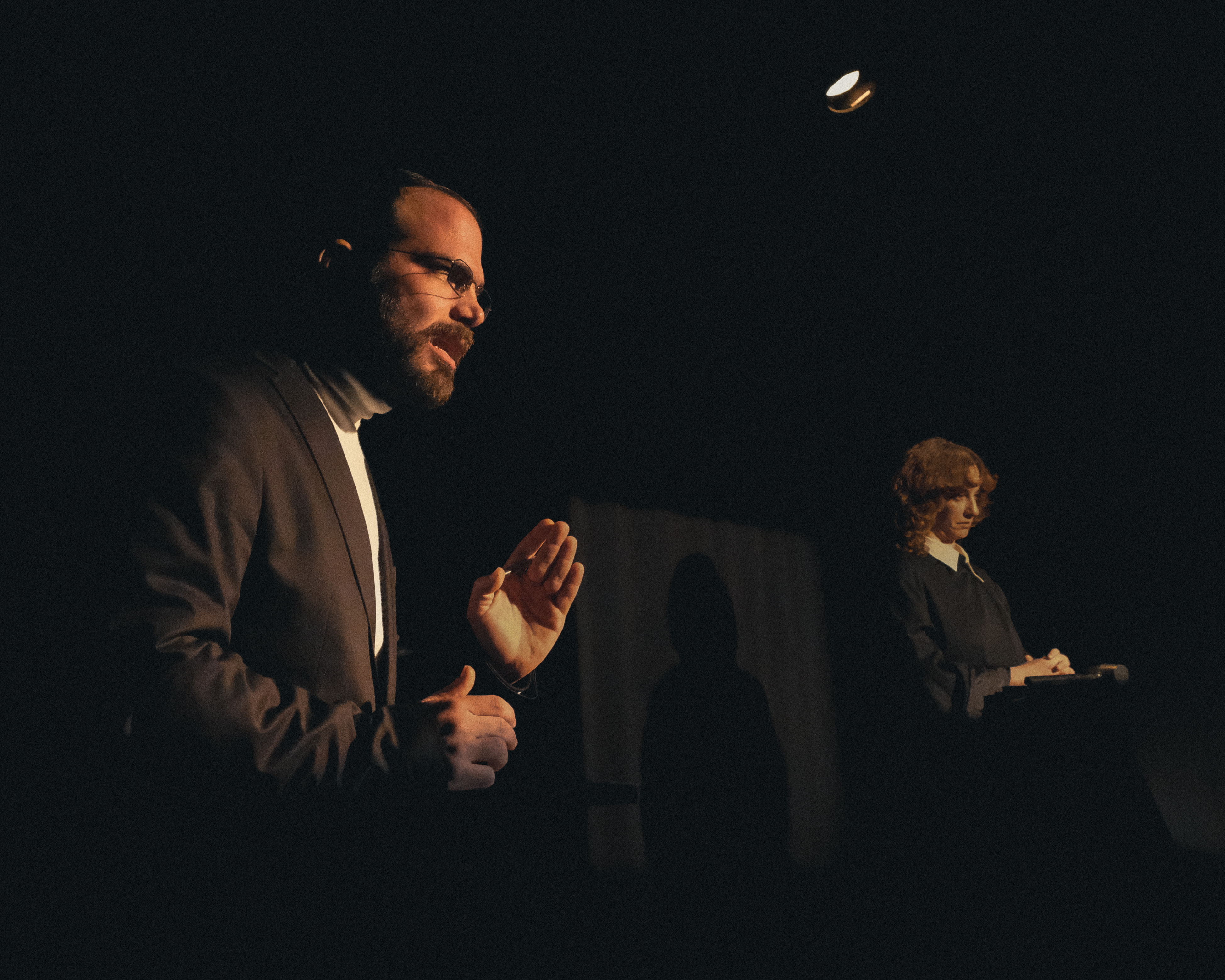 «Disorder»: Αντιμέτωποι με το σκληρό πρόσωπο της Ιστορίας-2