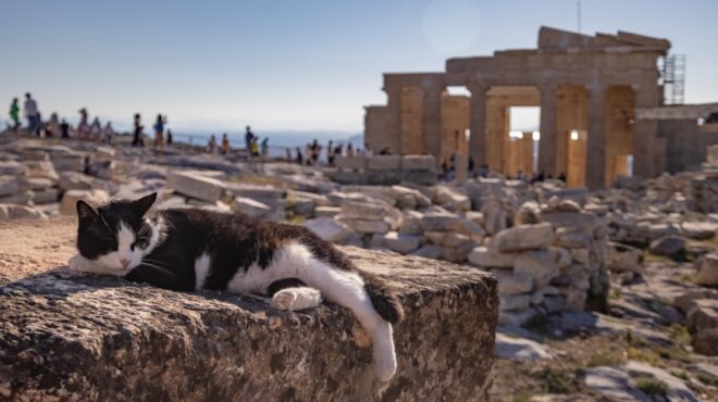 καιρός-αίθριος-με-τη-θερμοκρασία-έως-τ-562870501