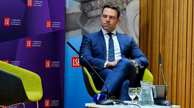 κασσελάκης-ολα-όσα-δήλωσε-από-το-λονδί-562891768