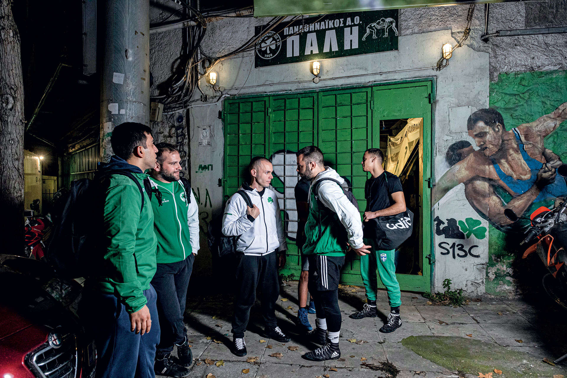 Μέσα στις παλαίστρες της Αθήνας και της Θεσσαλονίκης-3