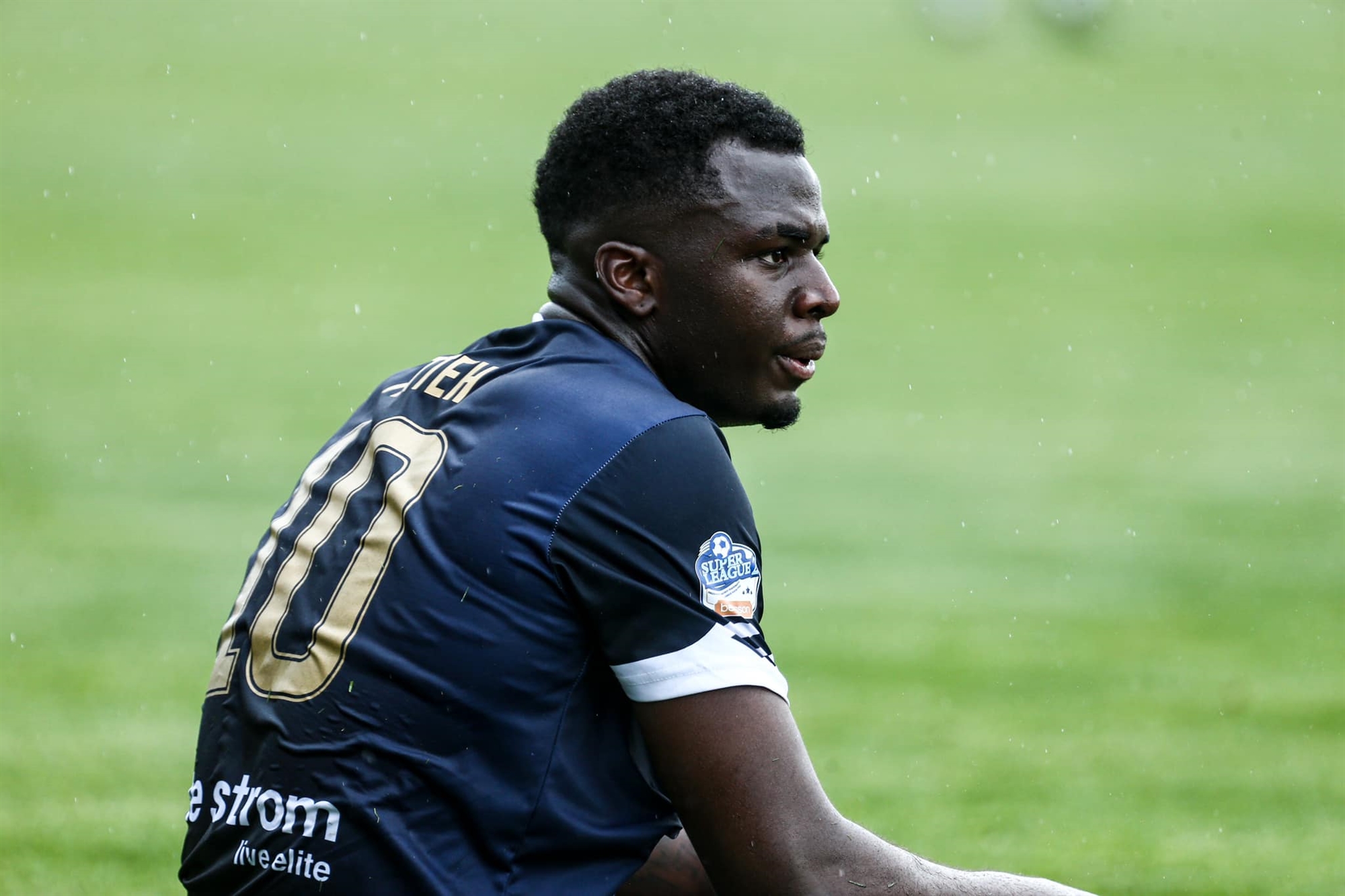 Μια γροθιά στην «Αλεπότρυπα»-2