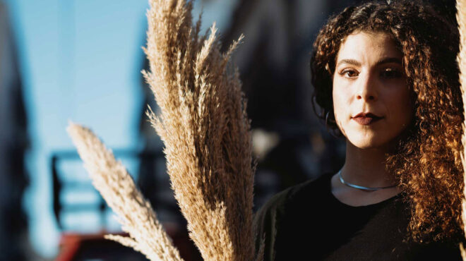 η-eβελυν-ασουάντ-των-pagan-βάζει-την-παραδοσ-562893094