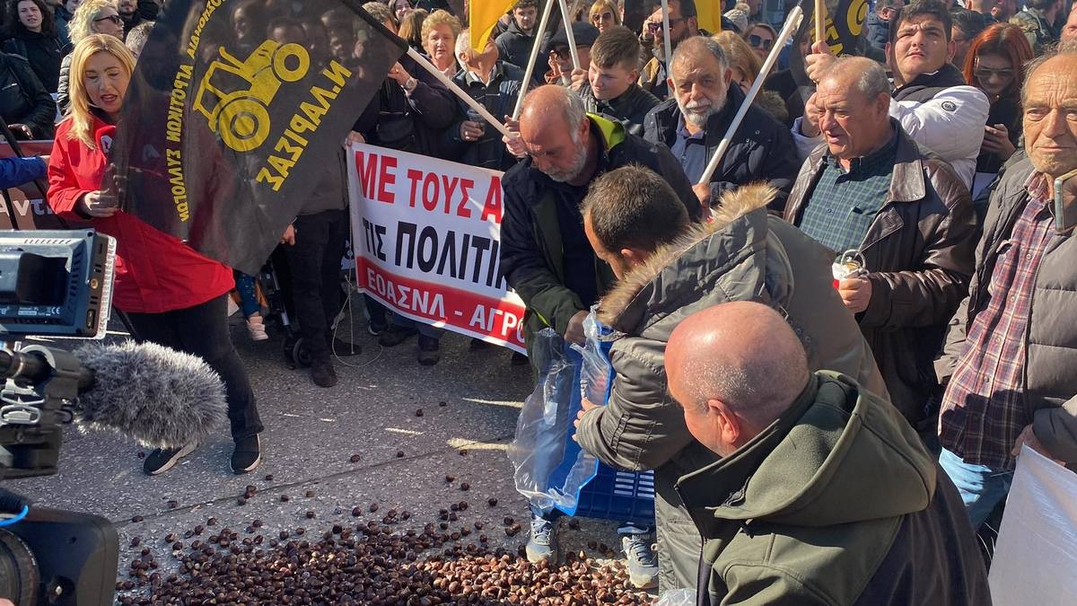 Αγρότες: Μεγάλο αγροτικό συλλαλητήριο στη Θεσσαλονίκη (βίντεο)-1