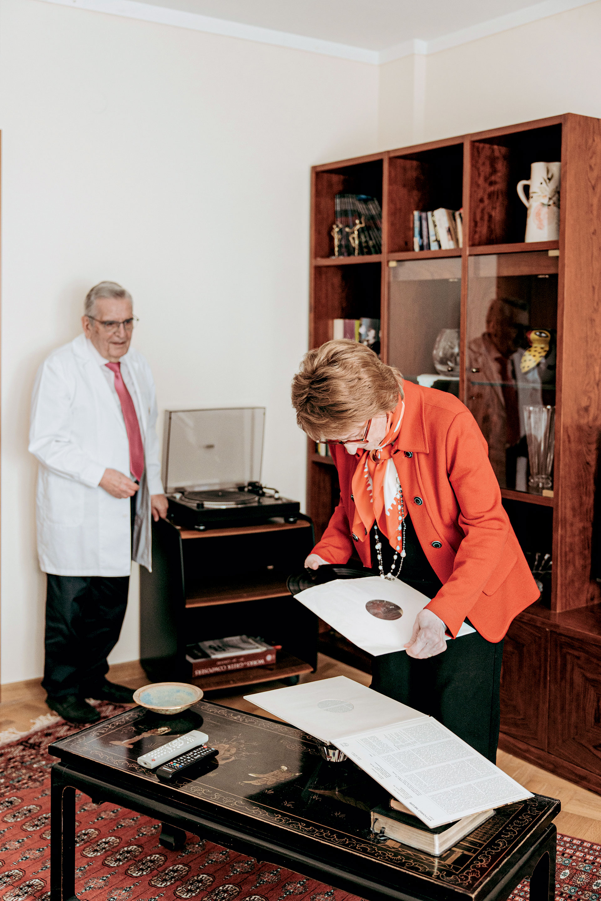 «Μια ζωή μαζί»: Τρία ζευγάρια εξηγούν τι τους ενώνει 40 και πλέον χρόνια-7