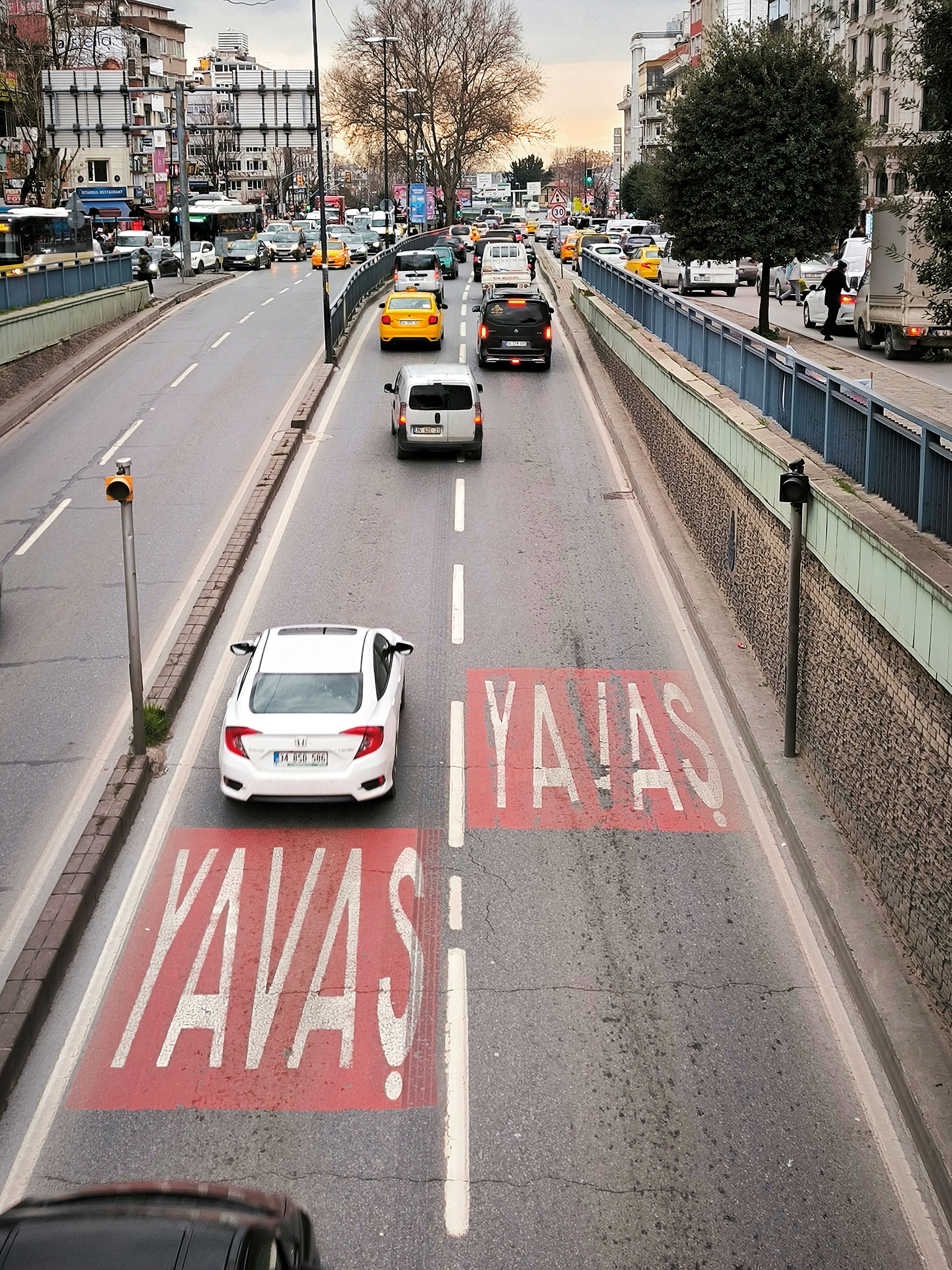 Στην Κωνσταντινούπολη, την πόλη των δύο ταχυτήτων-1