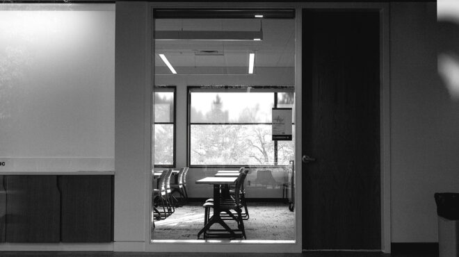 όπλα-και-αίμα-στις-ηνωμένες-πολιτείες-562871293