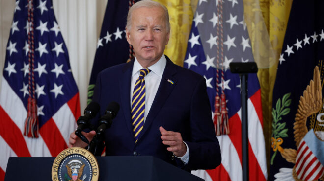 ο-μπάιντεν-δεν-θα-διωχθεί-ποινικά-για-τ-562870486