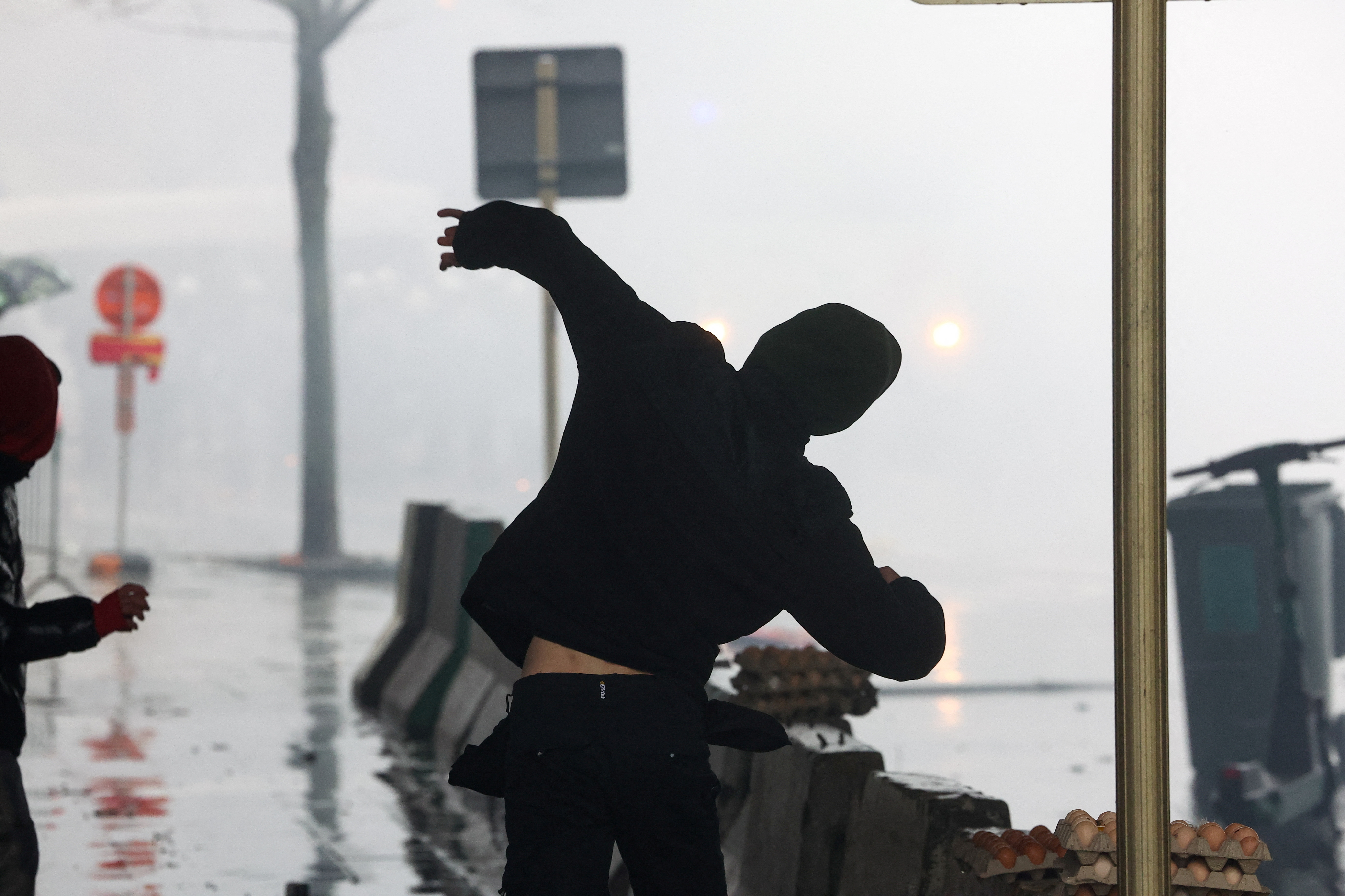 Οργή αγροτών: Πεδίο μάχης οι δρόμοι των Βρυξελλών-9