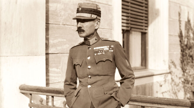 θεόδωρος-πάγκαλος-από-αρχιστράτηγο-562869367